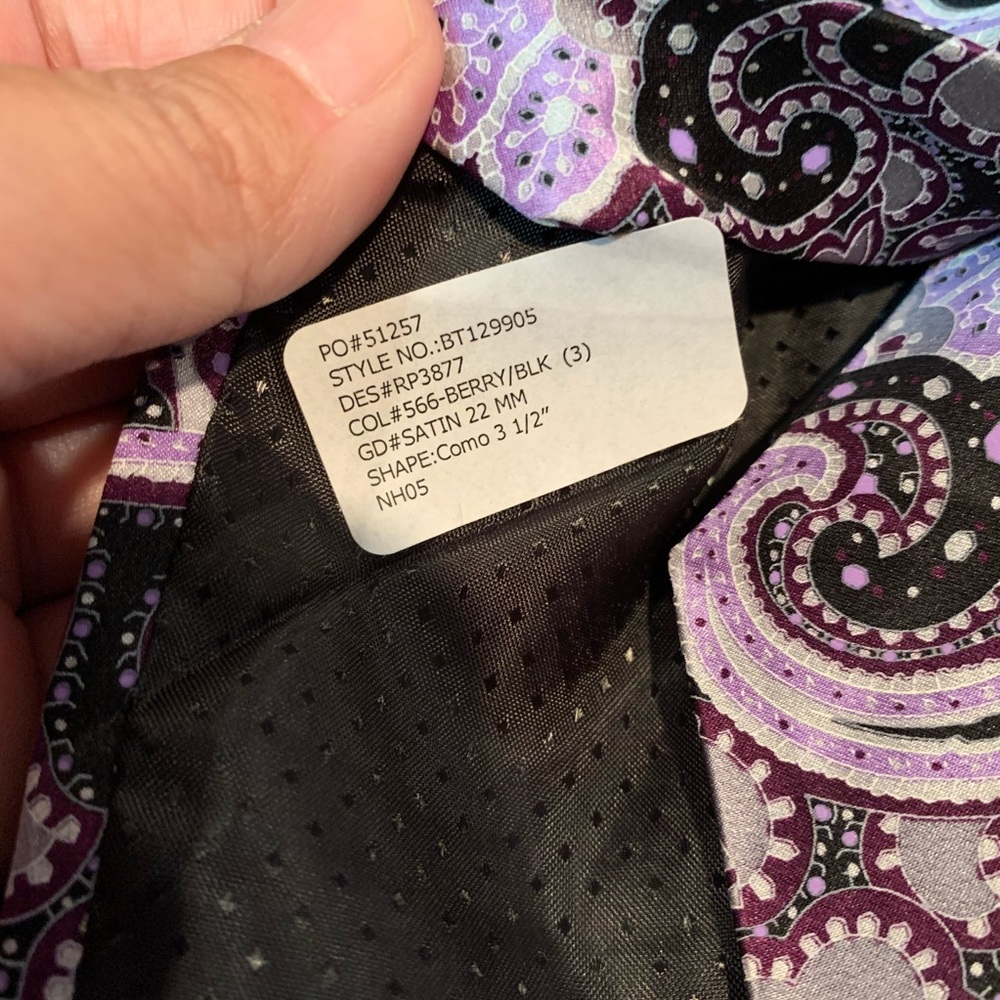 NWT Geoffrey Beene Paisley Silk Purple Como Tie 12 - Picture 6 of 6